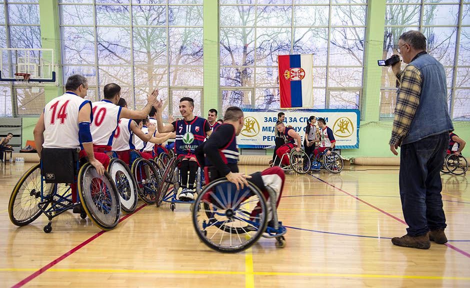 Košarkaši u kolicima organizovali "Svetosavski turnir" u SC Košutnjak