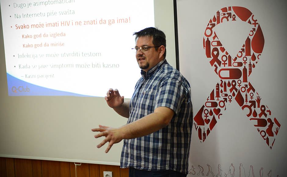 Dan sećanja na preminule od AIDS-a.