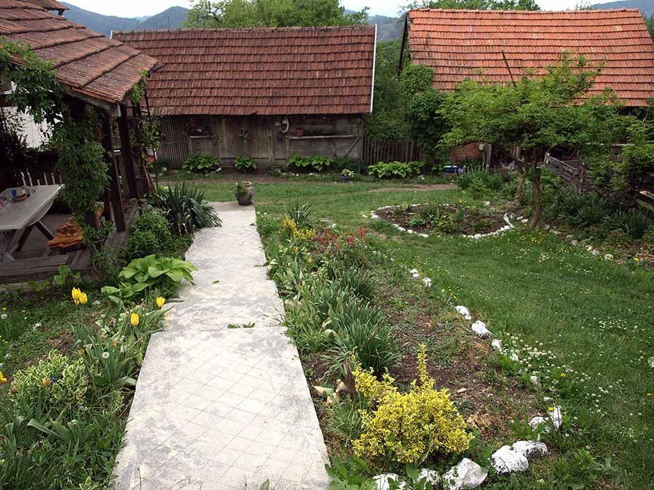 Seoski trurizam - domaćinstvo Milese i Milutina Jovanovića u Mionici kod Kosjerića