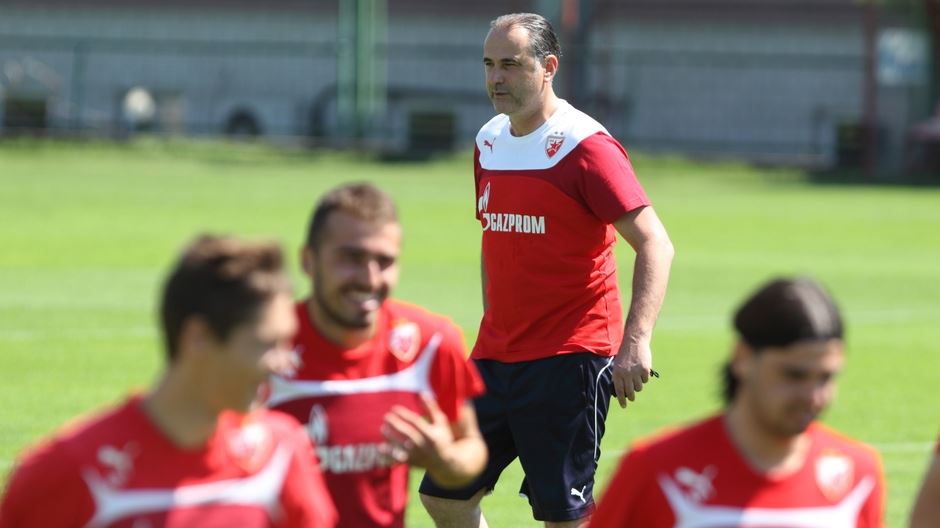FK Crvena zvezda u sezoni 2015/16 probala 26 igrača u 9 utakmica!