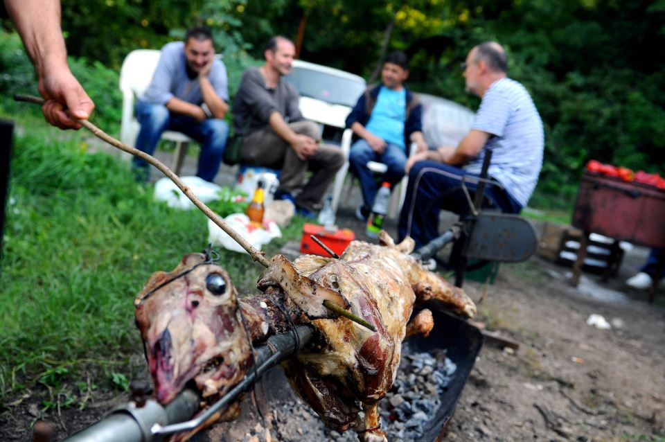 Zimnica i jagnje na ražnju, ovo ima samo u Srbiji