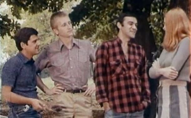 Petar Božović i Josif Tatić pijani spavali na klupi