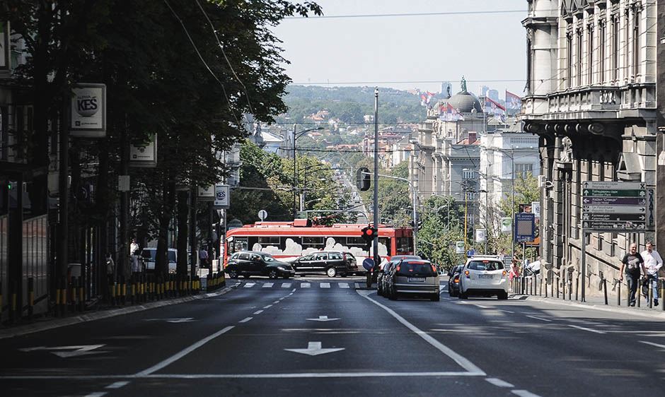 Siniša Mali došao biciklom na posao - Svetski dan bez automobila