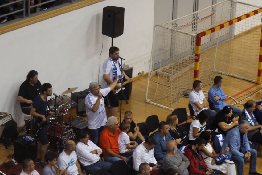 Mornar Bar - Partizan, puna hala i sjajna atmosfera u dvorani "Topolica"