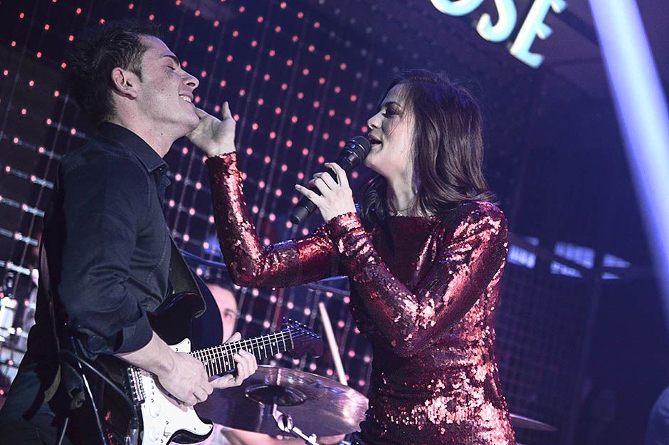 Milica Pavlović noge seksi spot