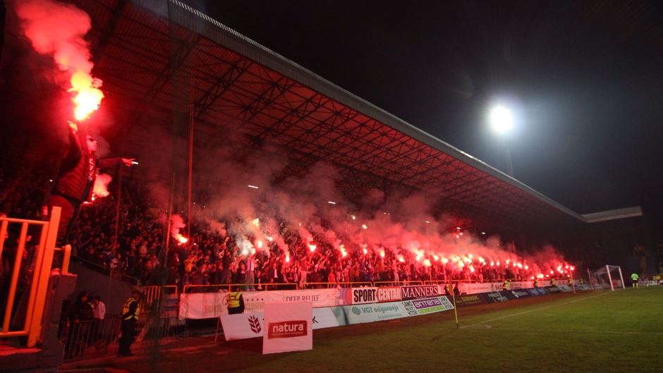 Željezničar tribina navijači Ivica Osim