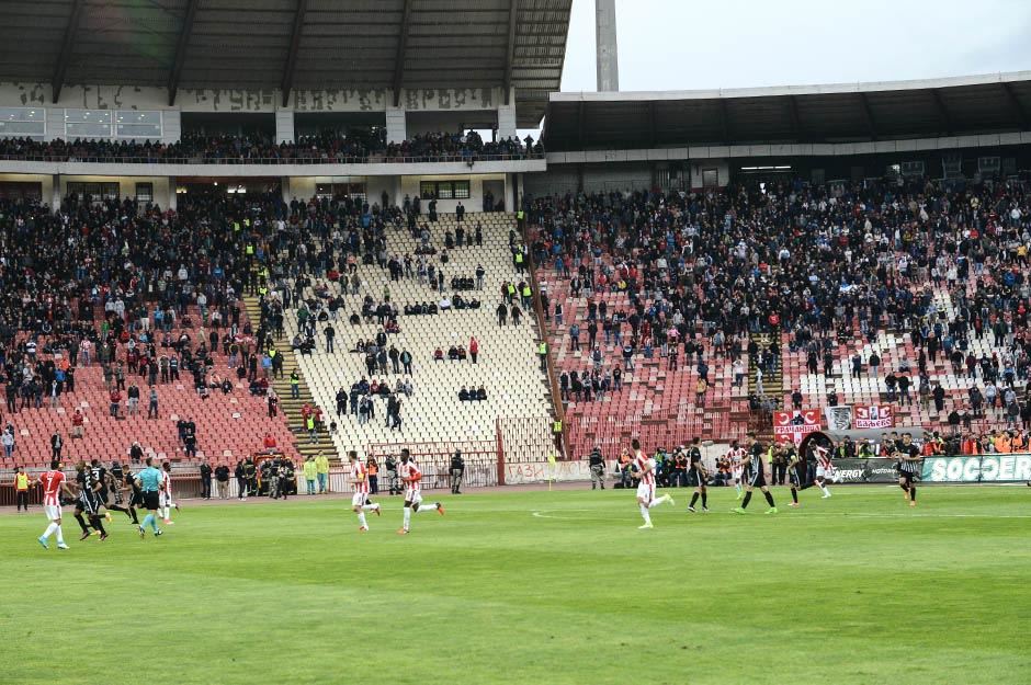 Večiti derbi Partizan Crvena zvezda, malo gledaoca na tribinama.