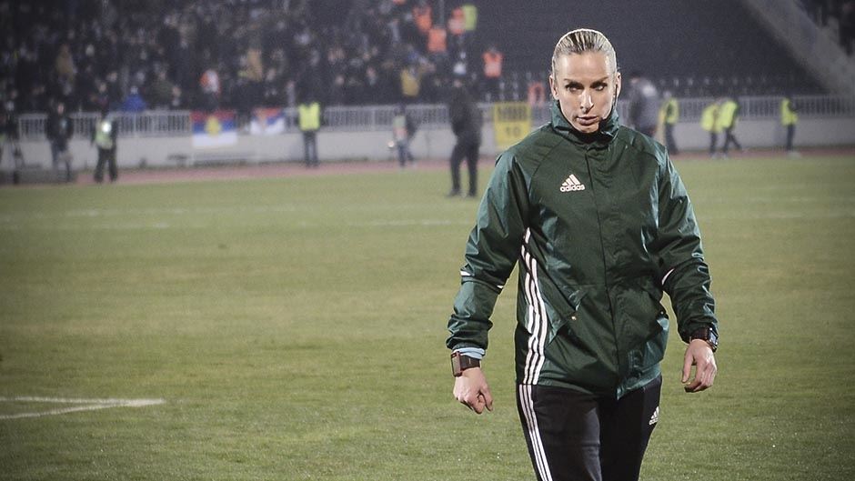 Partizan - Viktorija Plzenj pomoćni sudija Hrisula Kurompilija FOTO