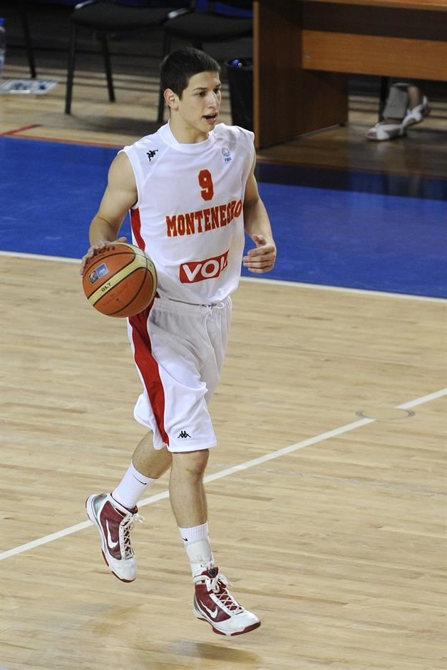 Nikola Ivanović heroj titule i pobede Budućnosti u finalu ABA lige protiv Crvene zvezde 