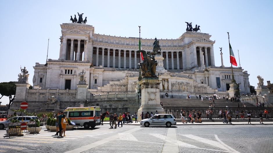 Popularna mesta gde ide previše turista