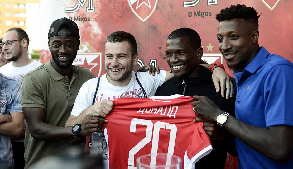 Mičel Donald navijači Crvene zvezde su spremni da umru za klub 