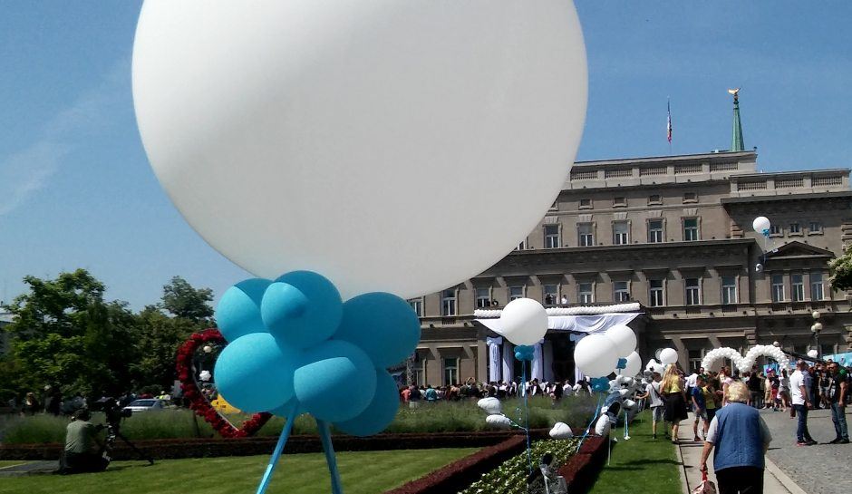 Beograd - Zastoji u saobraćaju zbog biciklijade i kolektivnog venčanja