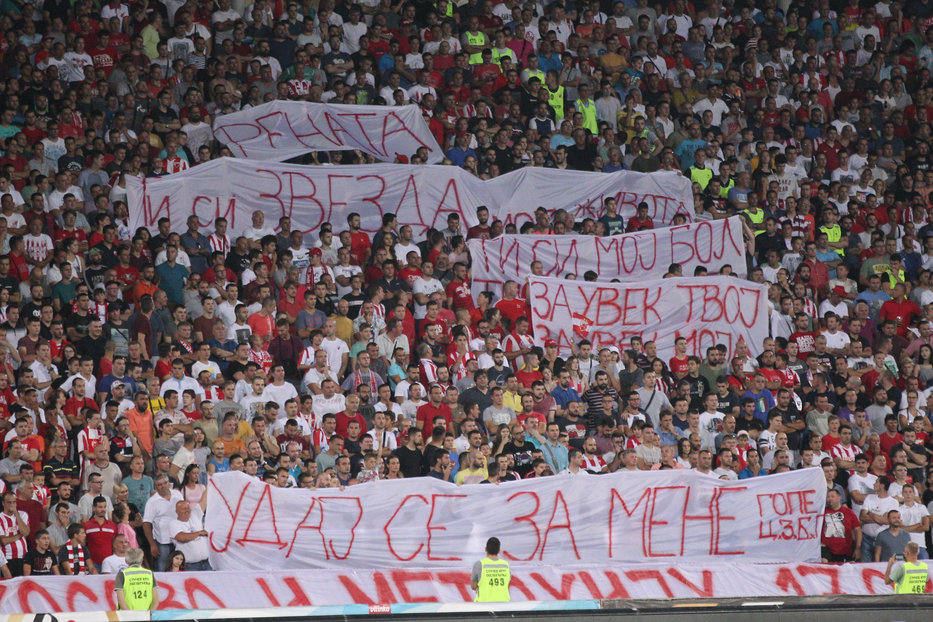 Prosidba na utakmici Crvena zvezda - Spartak FOTO
