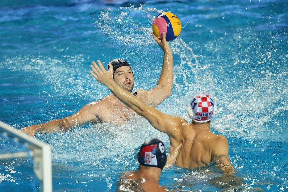 Vaterpolo Srbija - Hrvatska 11:10, debitant Stojanović rešio meč! FOTO