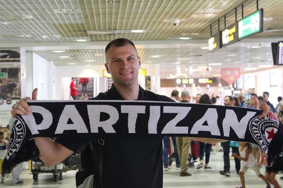 Artsjom Parahovski došao u Partizan i Beograd