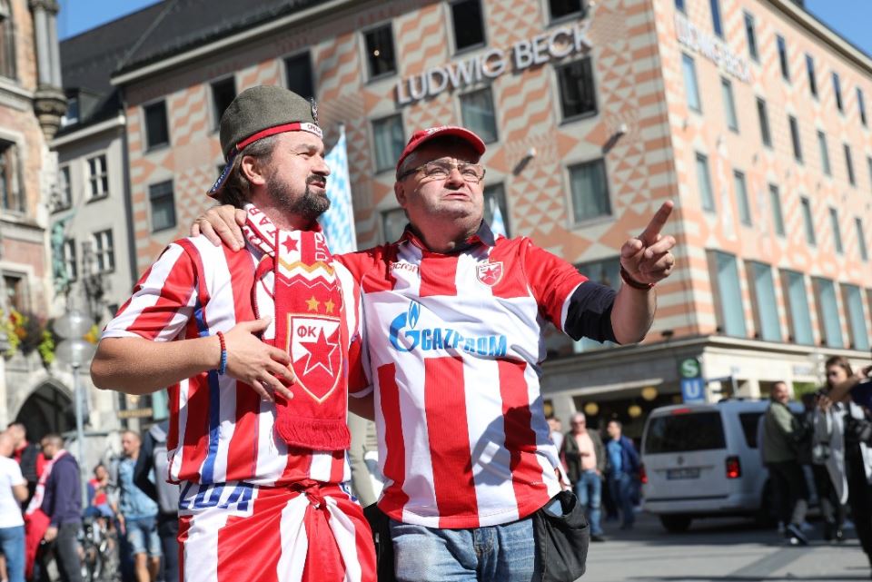 Crvena zvezda - Bajern Minhen Liga šampiona navijači
