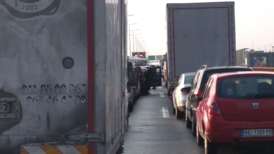 Gužve na Gazeli - policijski čas - korona virus