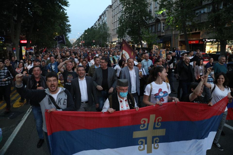 Predrag Kon o vraćanju mera i rastu broja zaraženih