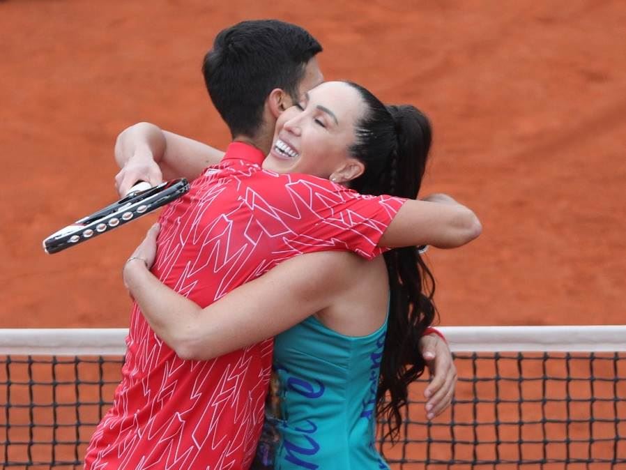 Novak Đoković, svirao klavir i zabavljao publiku na Adria Tour FOTOGRAFIJE