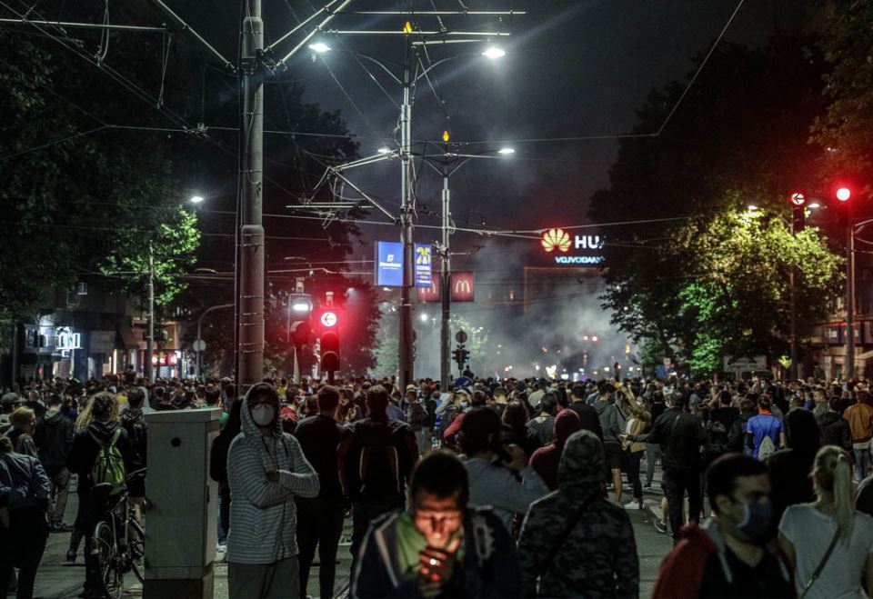 Beograd - Neredi - protest -policija-  Vesić - šteta 