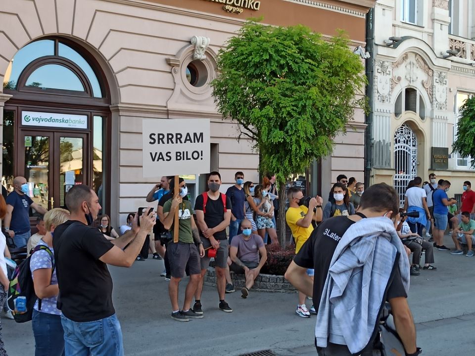 Protest Beograd uživo prenos live stream demonstracije Skupština 2020