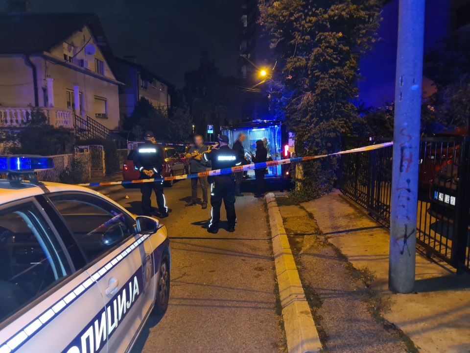 Banovo brdo izbo muškarce nožem