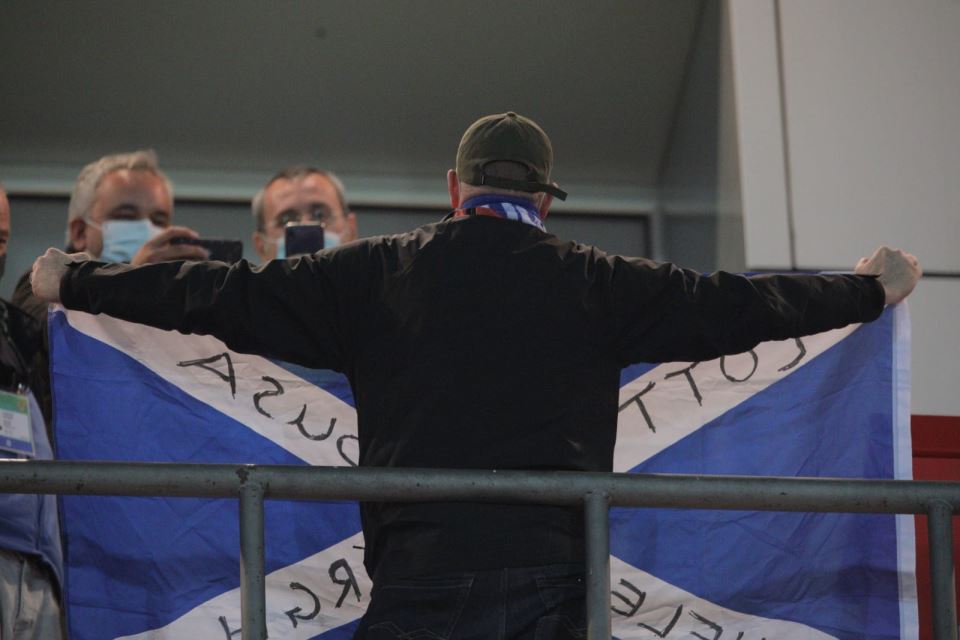 srbija skotska prenos uzivo livestream rezultat link prenosa navijaci skotske