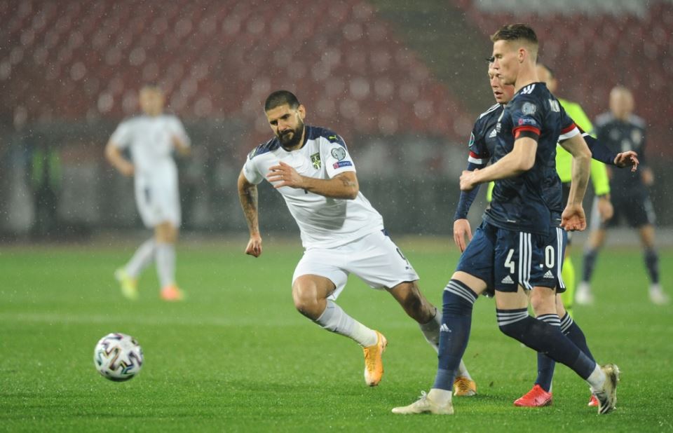 srbija skotska euro 2020 baraz kvalifikacije u drustvu luksemburg litvanija autsajderi
