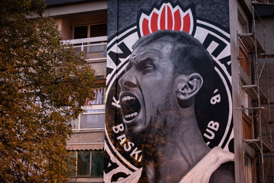 novica veličković mural grobari partizan padinska skela navijači grafiti