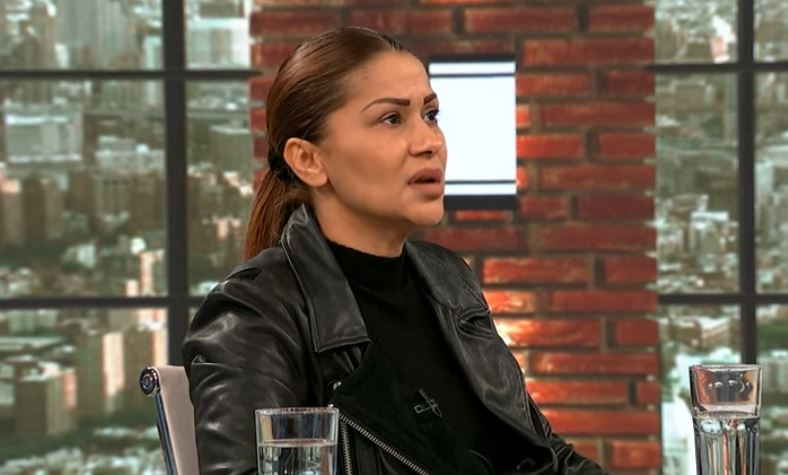 Kako izgleda dečko Mine Kostić?