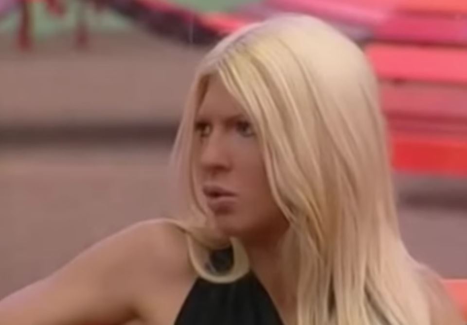 Kako Jelena Karleuša izgleda uživo