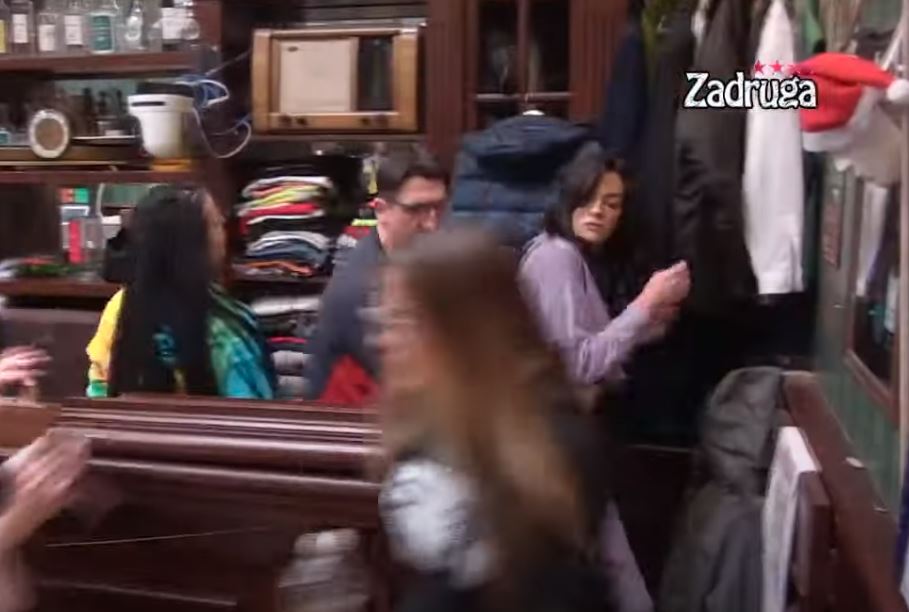 zadruga najnovije vesti kristijan golubovic i tara simov tuca u zadruzi kazna