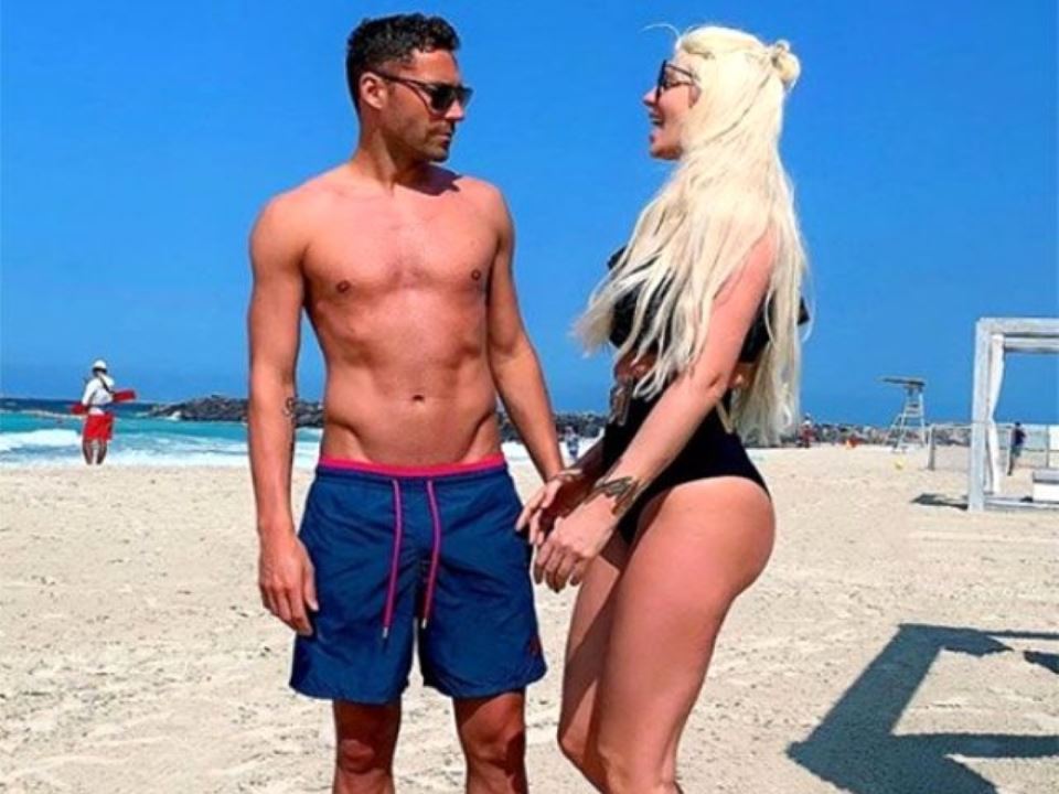 Jelena Karleuša objavila porodične fotografije sa Duškom Tošićem