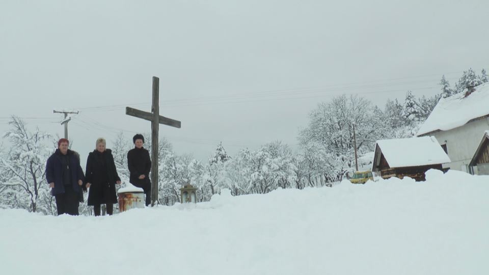 nova varos sjeniste dvoriste kuce ostaci velika srpska bogomolja hram cetiri sestre obnova foto