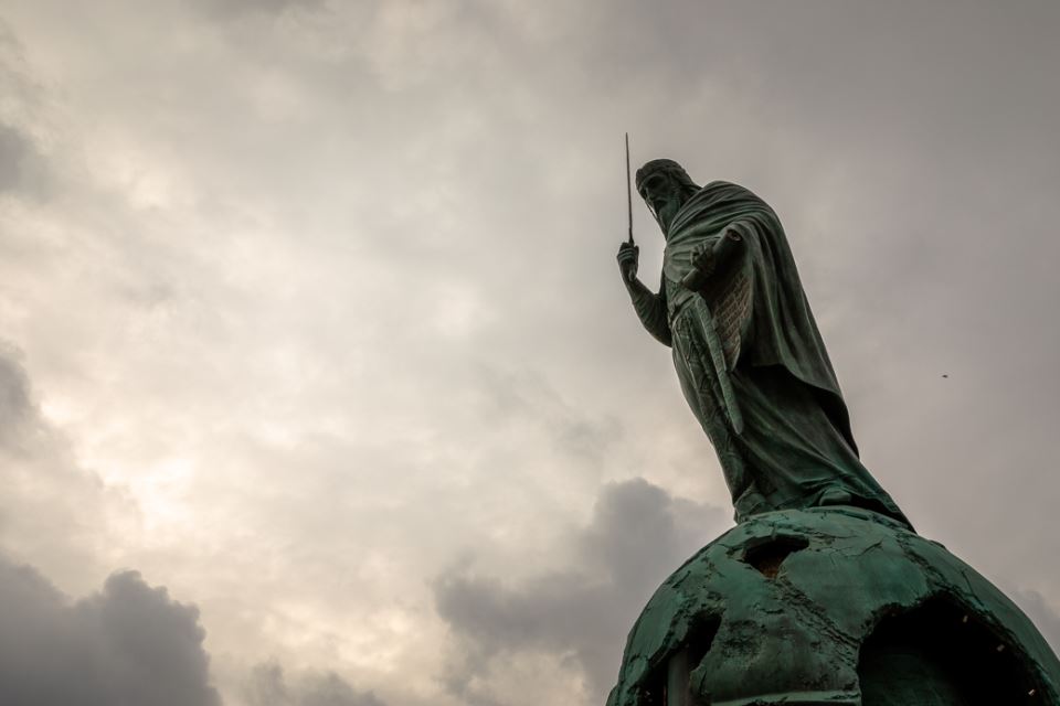 stefan nemanja spomenik savski trg beograd na vodi statua fotografije detalji