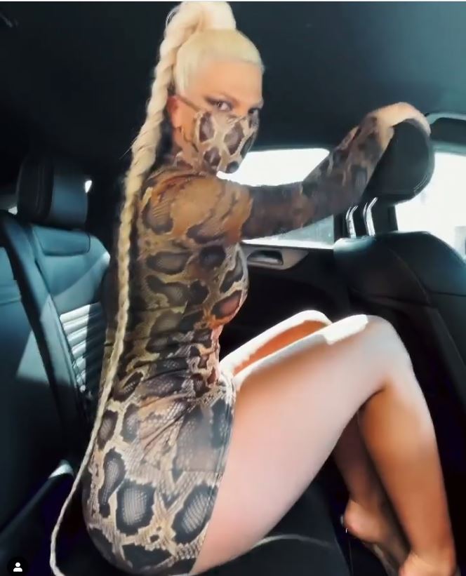 jelena karleusa odeca haljina 30 evra