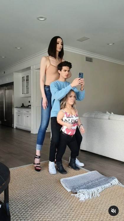 najvisa manekenka na svetu najduze noge na svetu ekaterina lisina