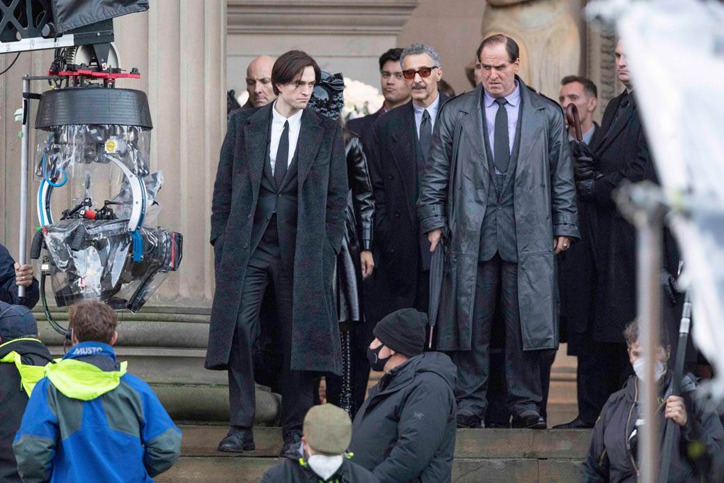 kolin farel batman pingvin maska neprepoznatljiv fotografije