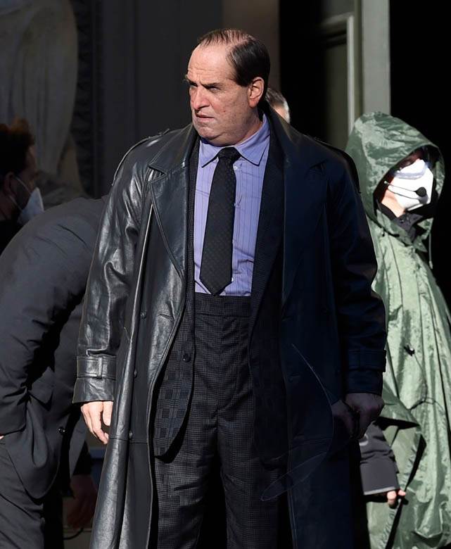 kolin farel batman pingvin maska neprepoznatljiv fotografije