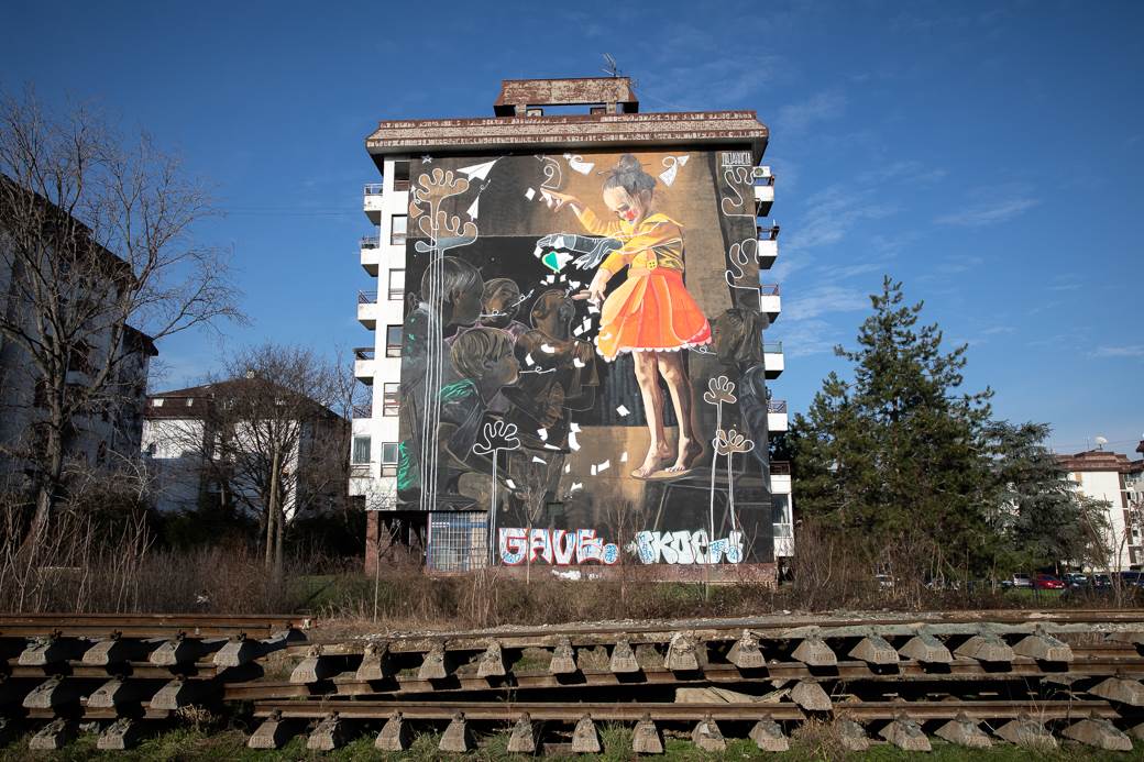 dorćol dunavski kej murali grafiti pijanista