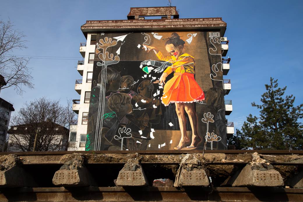 dorćol dunavski kej murali grafiti pijanista