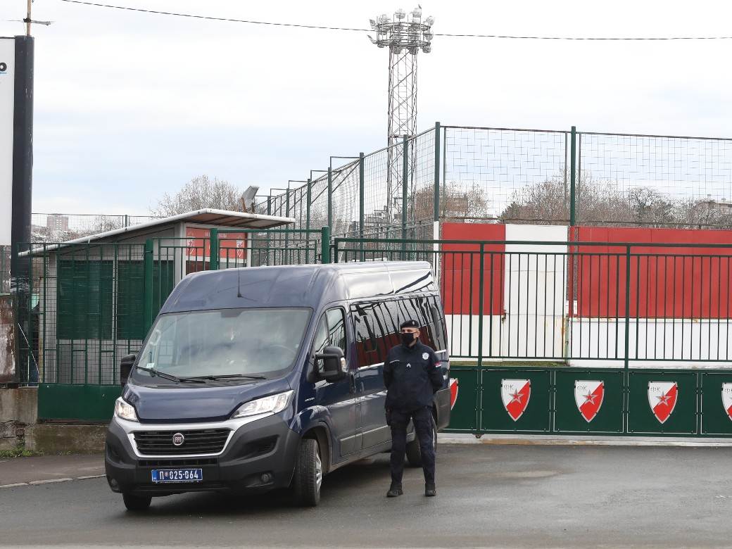 policija na stadionu rajko mitic marakana