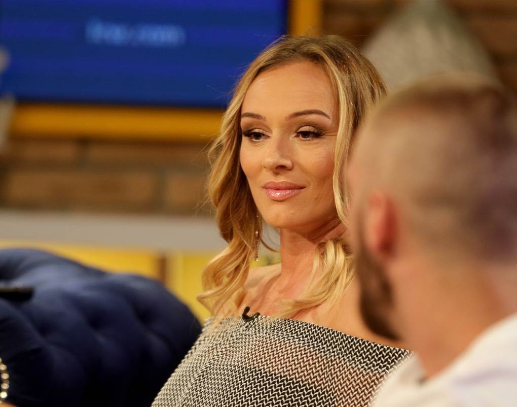 Anabela Atijas u miniću