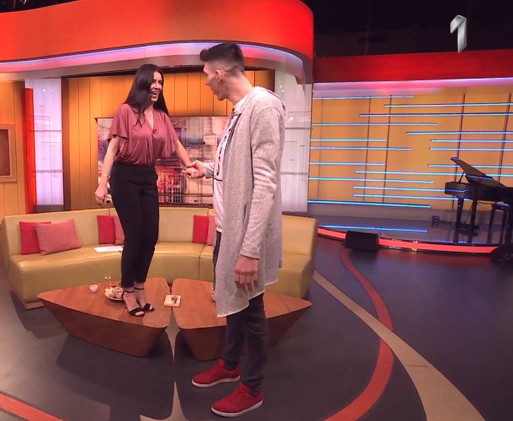 marija kilibarda popela se na sto najvisi muskarac na balkanu dalibor micic