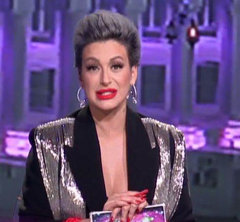 dusica jakovljevic dekolte silikoni grudi zadruga promena