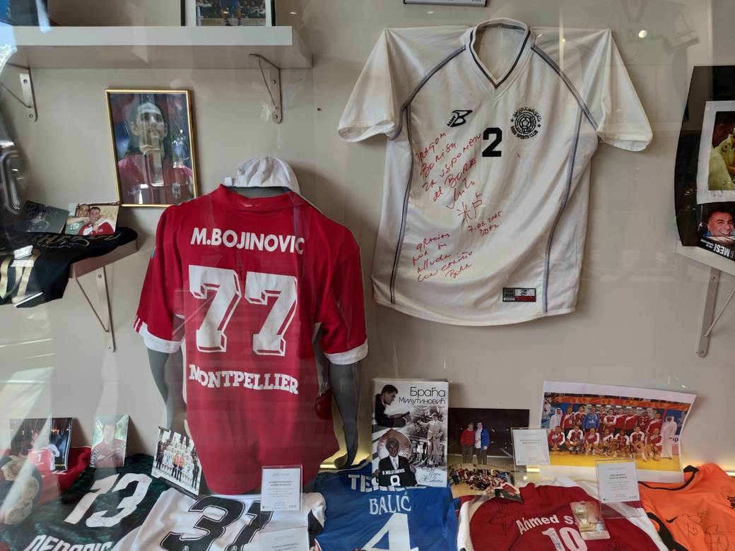 muzej sporta banjaluka novak djokovic pele maradona fotografije