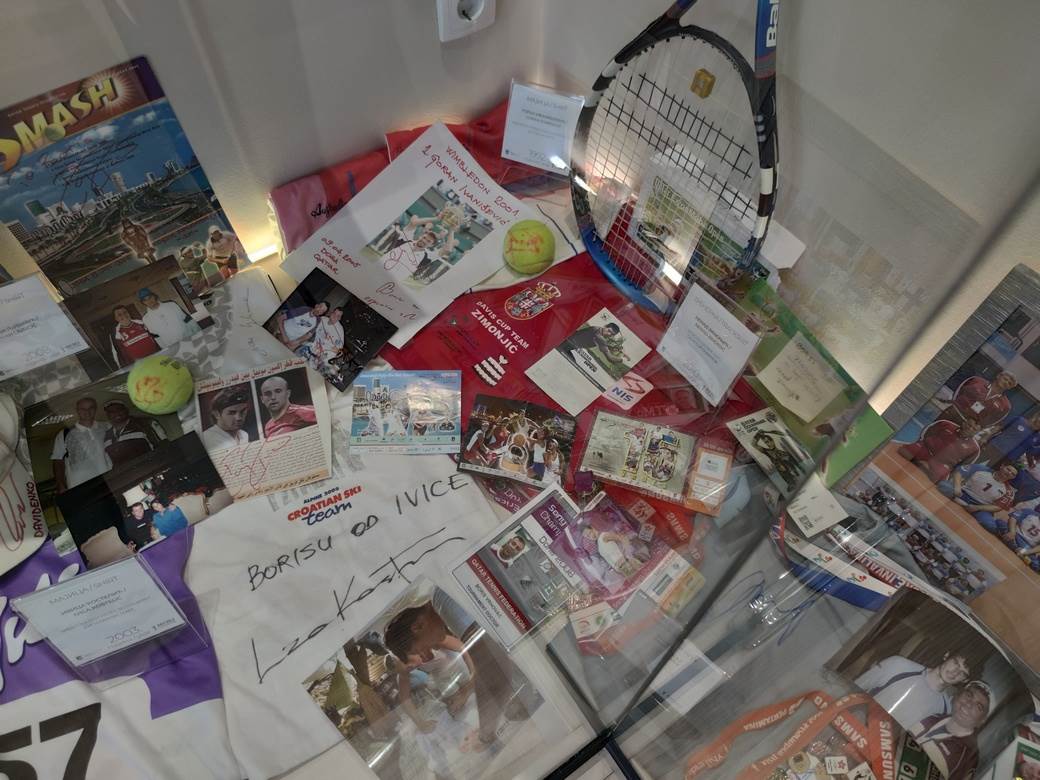 muzej sporta banjaluka novak djokovic pele maradona fotografije