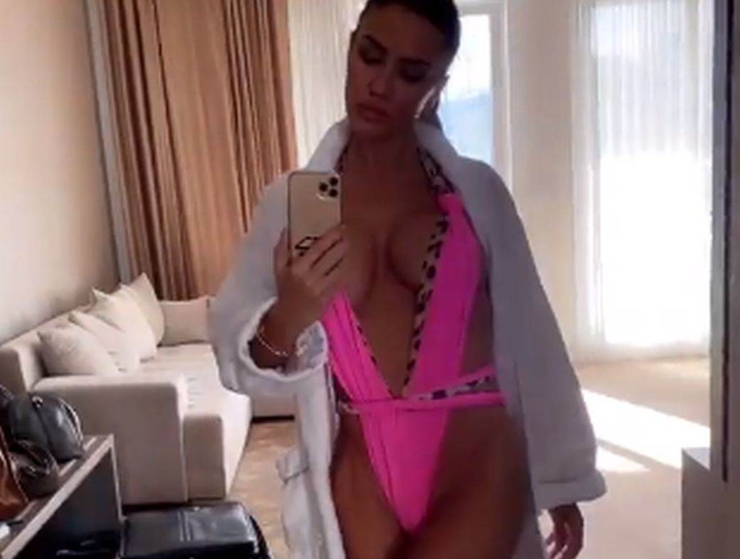 ivana stamenkovic sindi u kupacem video