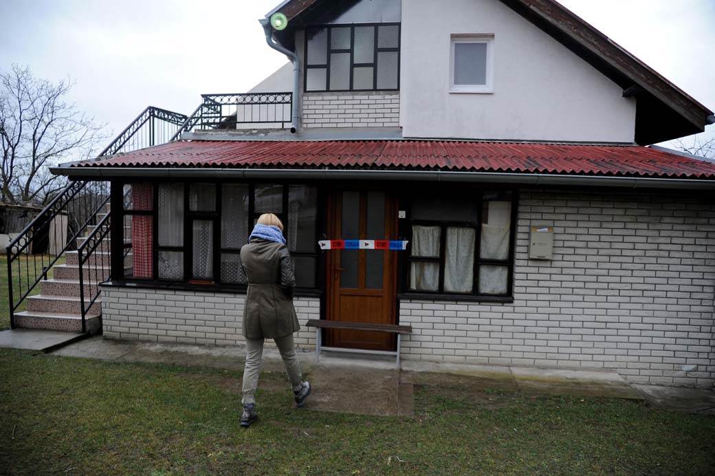 sef velje nevolje stek vikendica u ritopeku