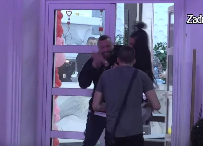 tara i sa tuca zadruga video